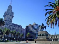 Montevideo-Plaza de la Independencia